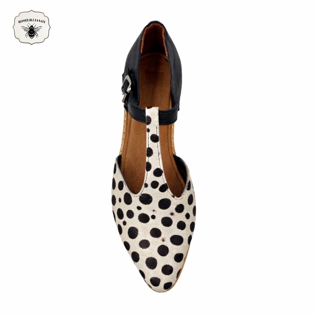 White Cheetah & Black – Fleece